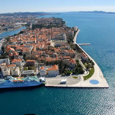 Zadar Apartments *